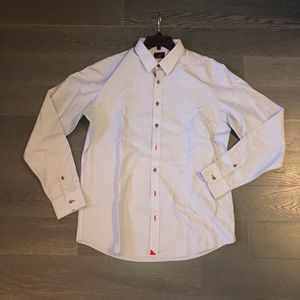 NWT never been worn UNTUCKIT shirt